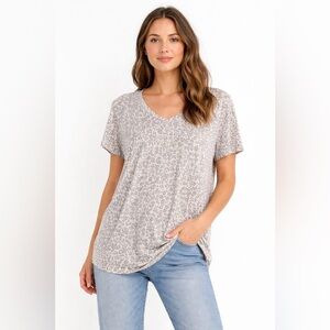 American Eagle Leopard Print Soft & Sexy T-Shirt